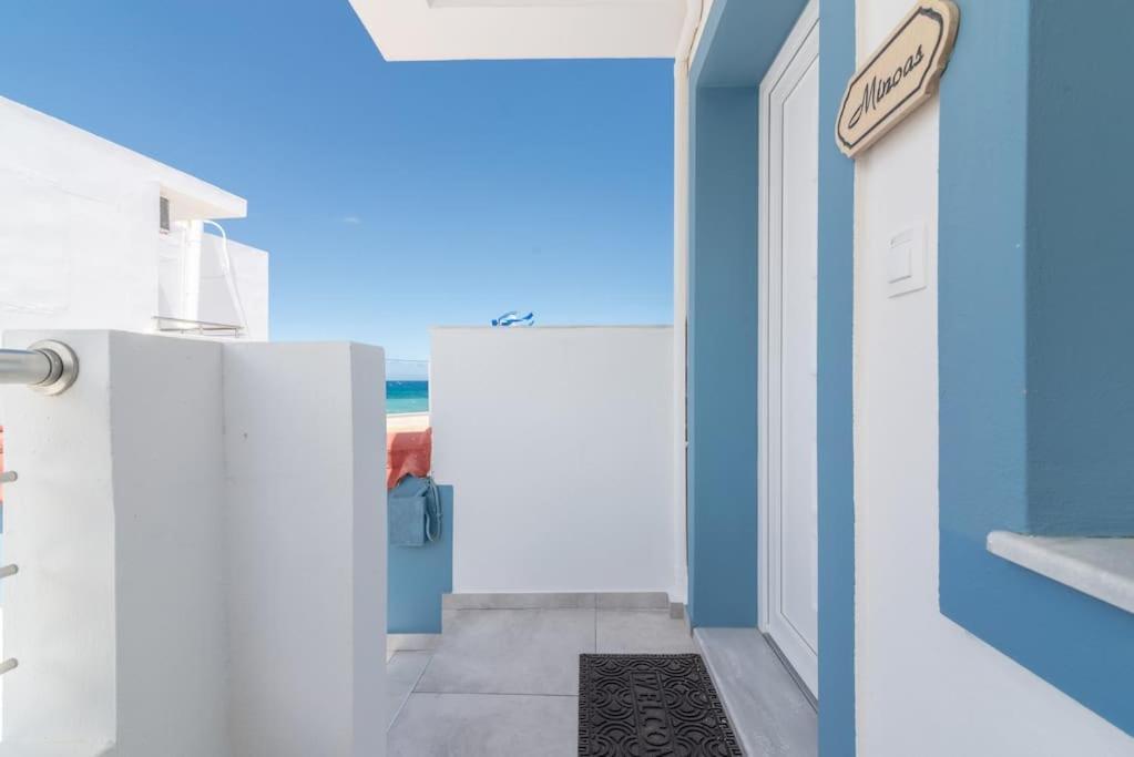 Minoas Apt Next To The Beach 莫拉托斯 外观 照片